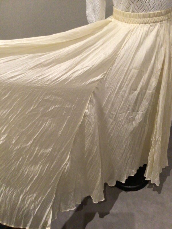 !SOLD! Vintage 80s pure silk maxi skirt, Harrods of Knightsbridge, full circle, current UK 10-14 - Image 2