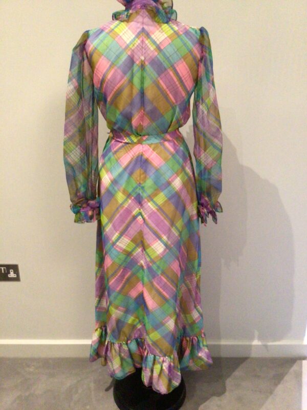 Vintage 60s maxi skirt & blouse by Elspeth Innes current UK 8, fabulous print - Image 10