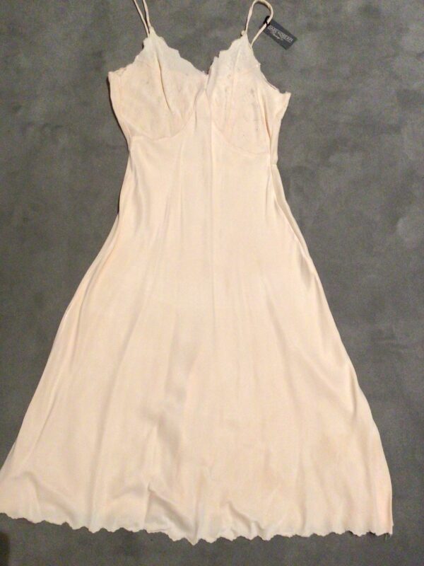 Vintage 50s silk slip / dress / negligée current UK 8/10, fab detail, minor faults - Image 2